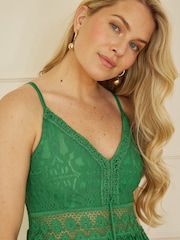 Yumi Green Lace Midi Sundress With Tassel Tie and Ruched Back - Image 3 of 5