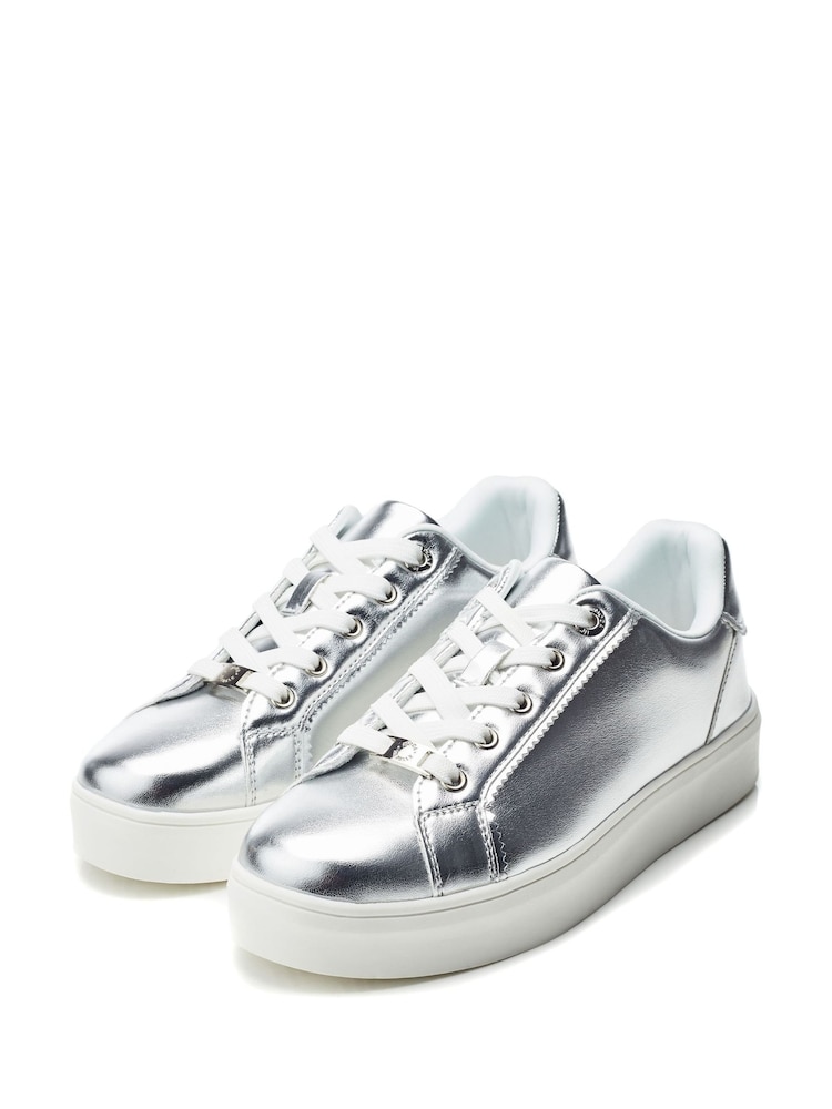 Moda in Pelle Belammy Scalloped Detail Trainers - Image 2 of 4