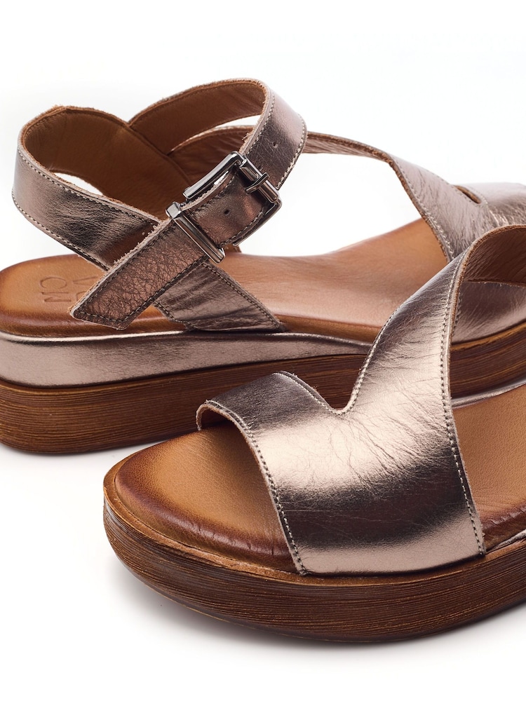 Moda in Pelle Palmers Asymetric Low Wedges - Image 4 of 4
