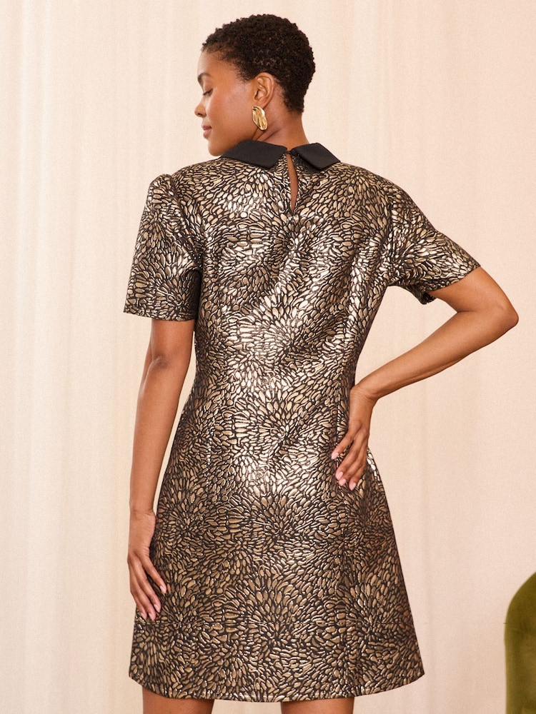 Love & Roses Black and Gold Jacquard Jacquard Collared Shift Mini Dress - Image 4 of 4 Love & Roses Black and Gold Jacquard Jacquard Collared Shift Mini Dress - Image 4 of 4
