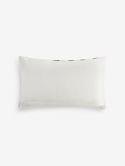 Black/White 40 x 59cm Abstract Wiggle Indoor Outdoor Cushion - Image 4 of 5