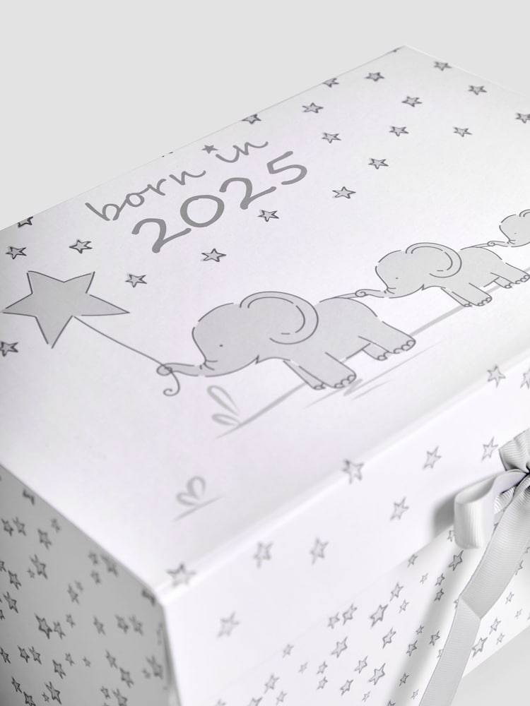 JoJo Maman Bébé Born in 2025 Keepsake Gift Box - Image 4 of 4