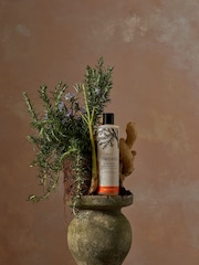 Cowshed Active Shower Gel 300ml - Image 3 of 3