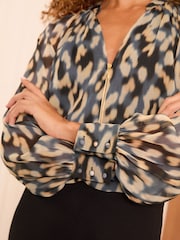 Love & Roses Black Yellow Animal Zip Front Mix Sheer Long Sleeve Blouse - Image 3 of 4