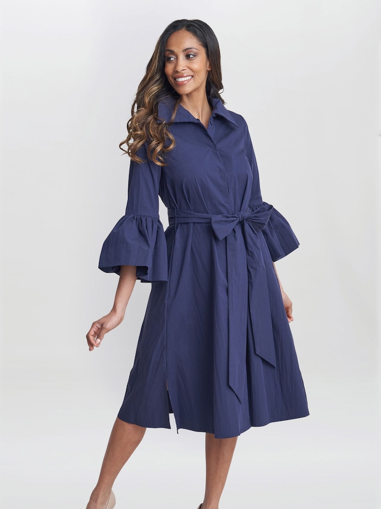 Gina Bacconi Melinda Hemdkleid aus Taft, Blau - Bild 1 von 6 Gina Bacconi Melinda Hemdkleid aus Taft, Blau - Bild 1 von 6