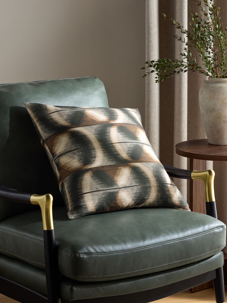 Abstract Ikat Cushion - Imagen 2 de 5