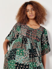 Apricot Green Floral Embroidered Detail Dress - Image 2 of 8