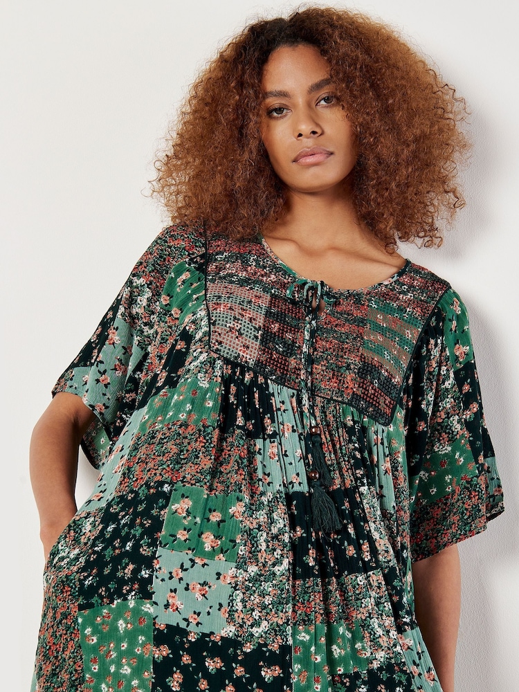 Apricot Green Floral Embroidered Detail Dress - Image 2 of 8