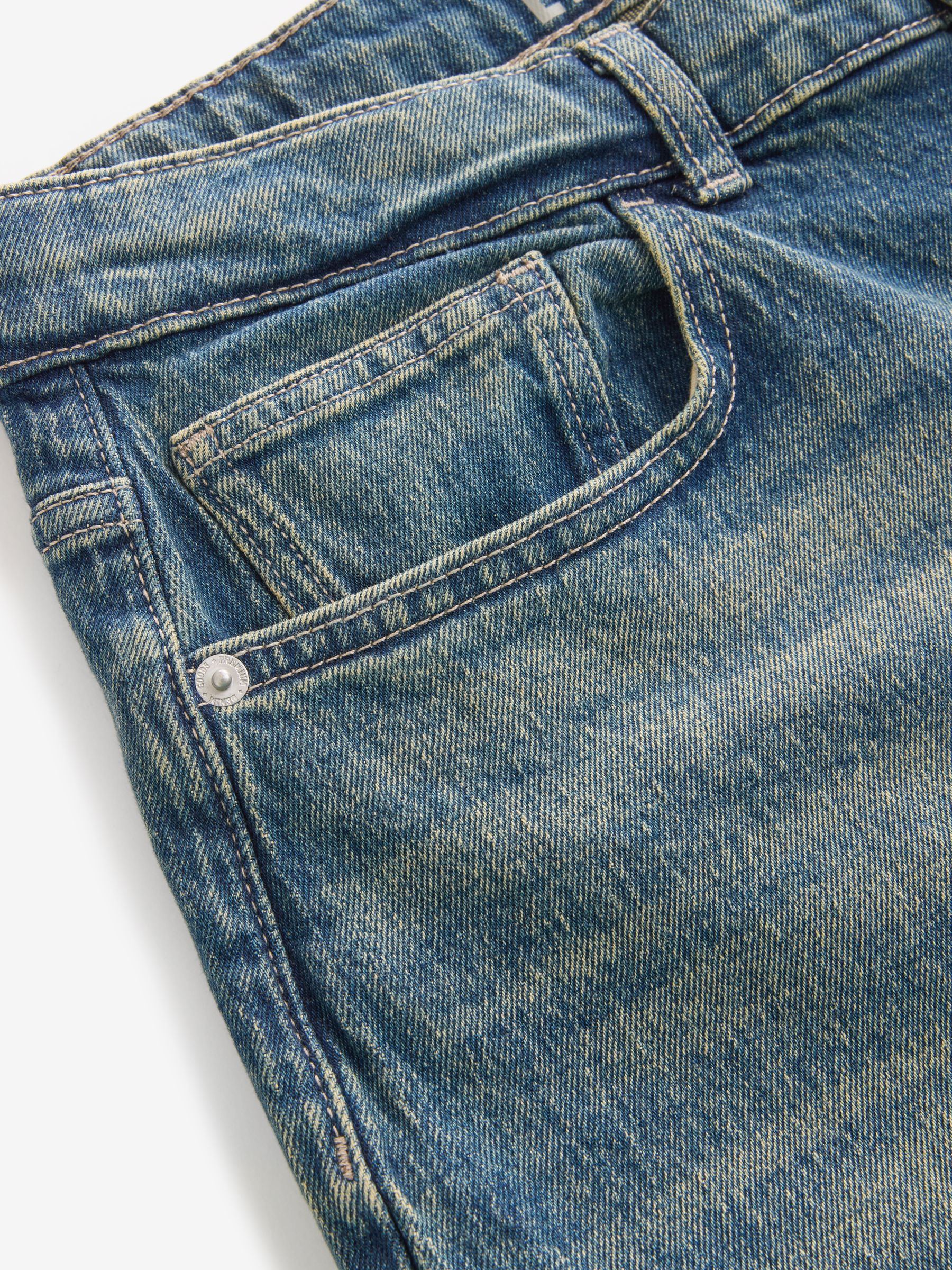 Common Need Axis Barrel Jean Cloud Blue Denim
