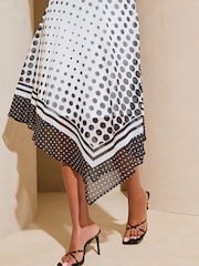 Lipsy asymmetrische midi-jurk met strik en blote schouder - Image 4 of 4