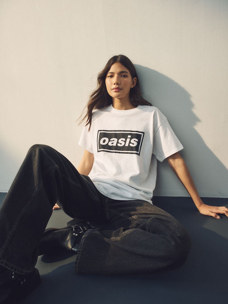 White/Black 90s Graphic 100% Cotton Official License Oasis Band  Relaxed Fit T-Shirt - Image 1 of 5
