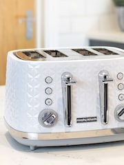 Morphy Richards White Vector 4 Slice Toaster - Image 1 of 4