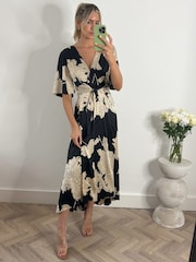 Jolie Moi Black Angel Sleeve Satin Maxi Dress - Image 4 of 6