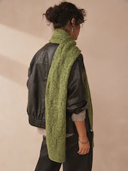 Green Khaki Olive Soft Touch Co-ord Cable Knitted Scarf with Wool - Image 2 of 6