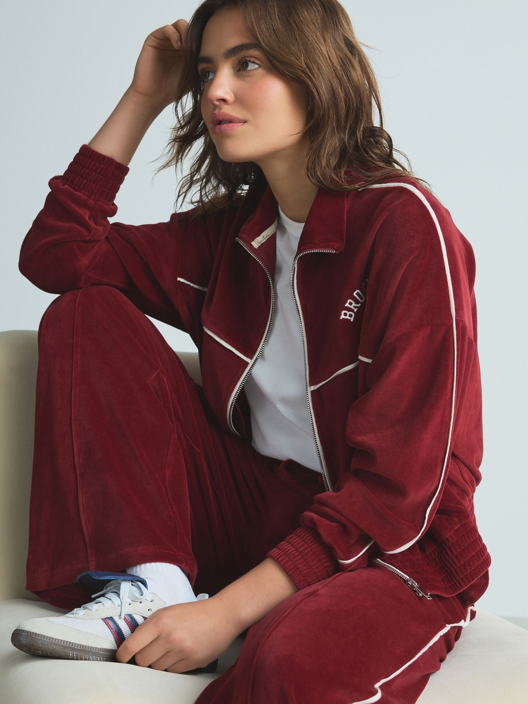 Burgundy jogging bottoms sales