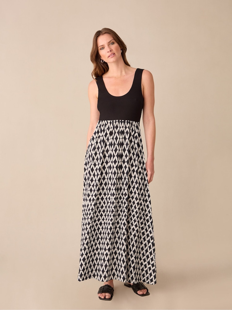 Ro&Zo Black Petite Petite Geo Print Skirt Maxi Dress - Image 1 of 2
