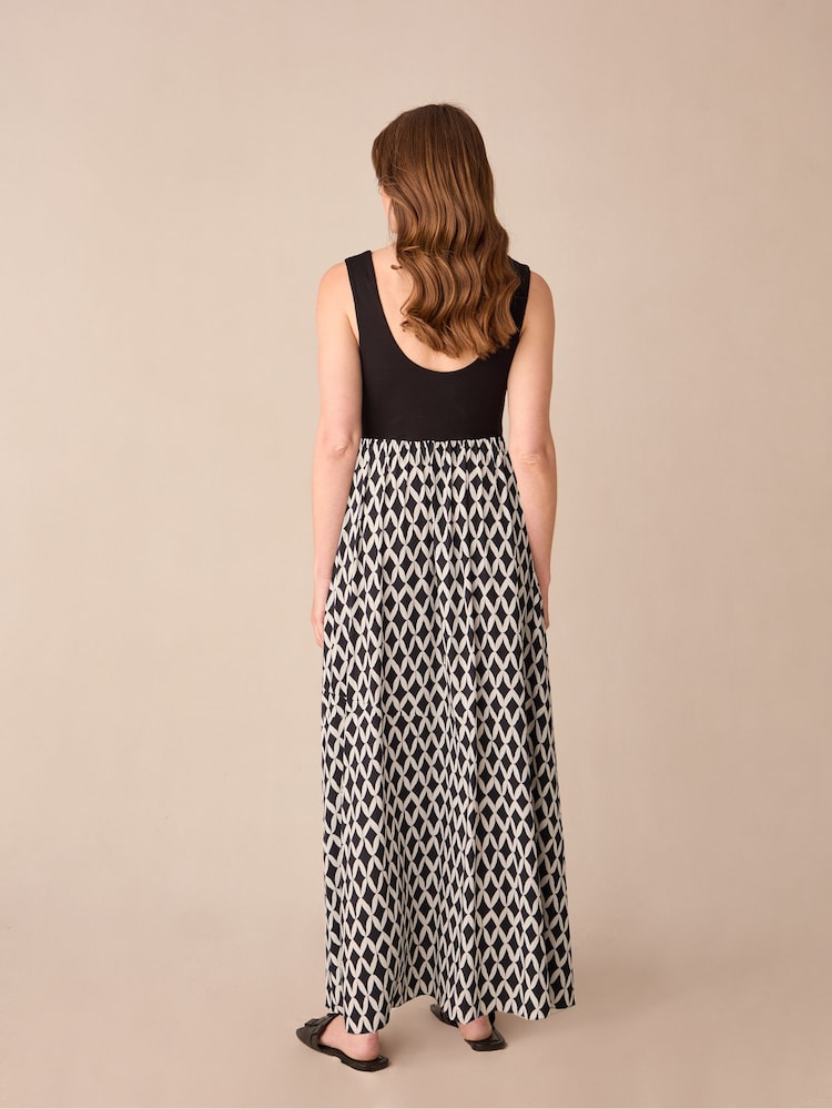 Ro&Zo Black Petite Petite Geo Print Skirt Maxi Dress - Image 2 of 2