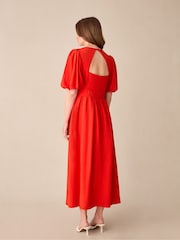 Ro&Zo Red Petite Petite Linen Blend Puff Sleeve V-Neck Midi Dress - Image 4 of 4