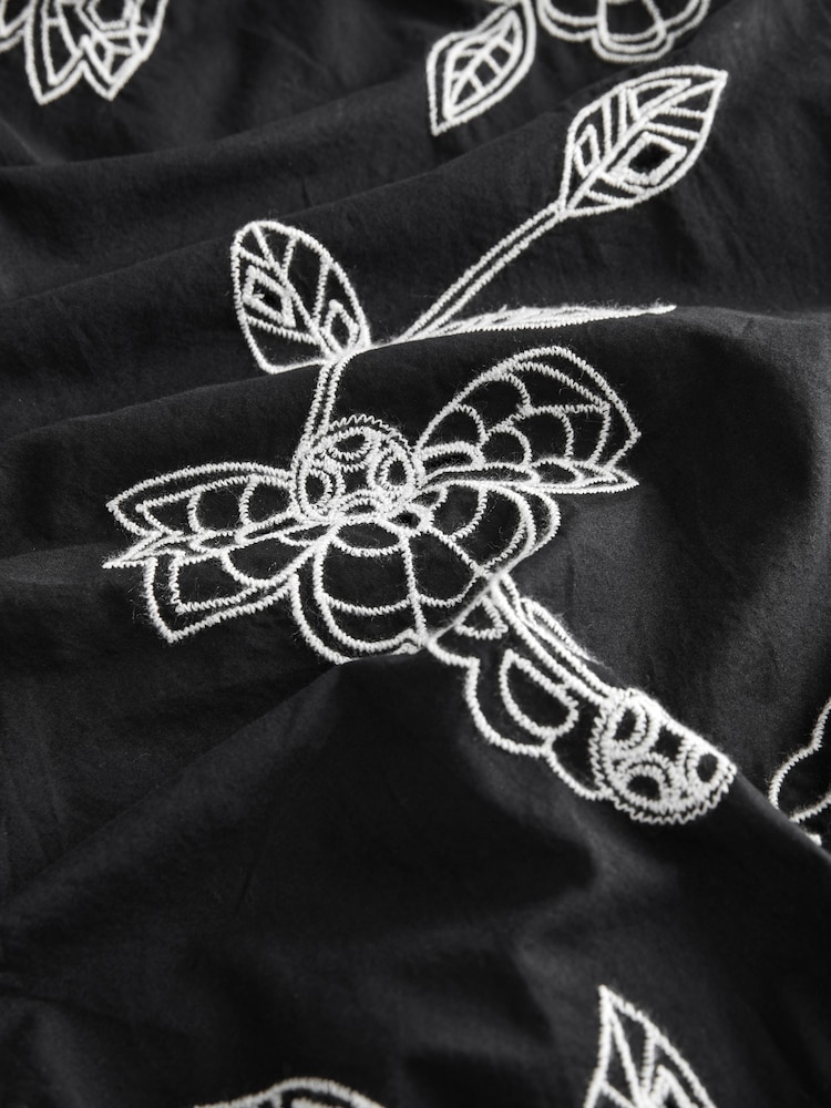 Black/White Embroidered Sleeved Maxi 100% Cotton Dress - Image 8 of 8