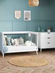 Obaby White with Acrylic Maya Nursery Cot Bed - Image 4 of 6