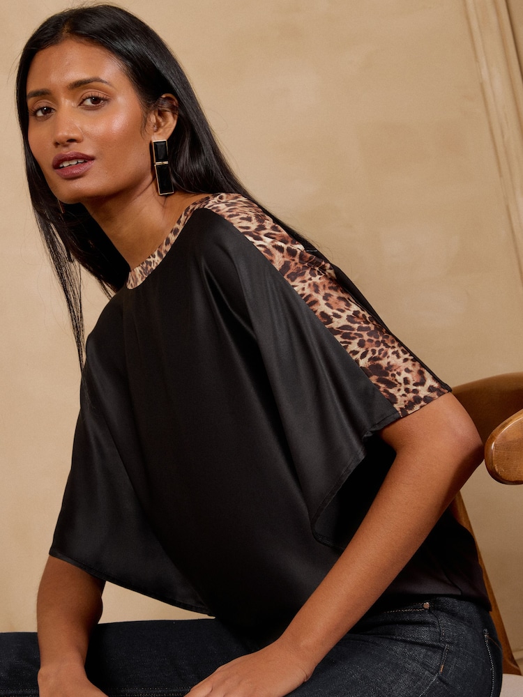 Love & Roses Black Animal Batwing Tipped Satin Front Jersey Back Top - Image 2 of 4