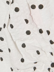 طقم توب وشورت بنقاط بولكا وتصميم Bloomer من River Island - صورة 5 من 5