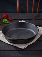 Stellar Black 25cm Cast Iron Skillet - Image 1 of 5