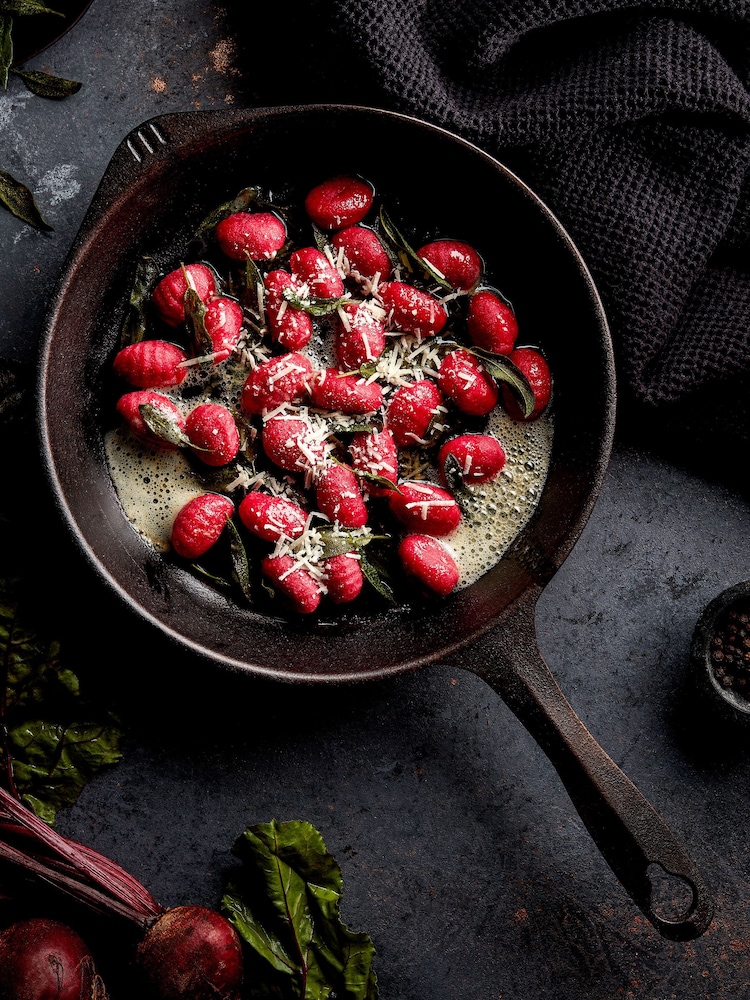 Stellar Black 25cm Cast Iron Skillet - Image 2 of 5