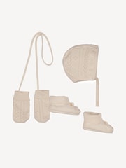 Chloé Baby Cream Giftset with Textured Knitted Hat, Mittens & Booties - Image 3 of 7
