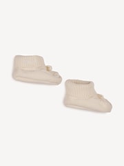 Chloé Baby Cream Giftset with Textured Knitted Hat, Mittens & Booties - Image 6 of 7