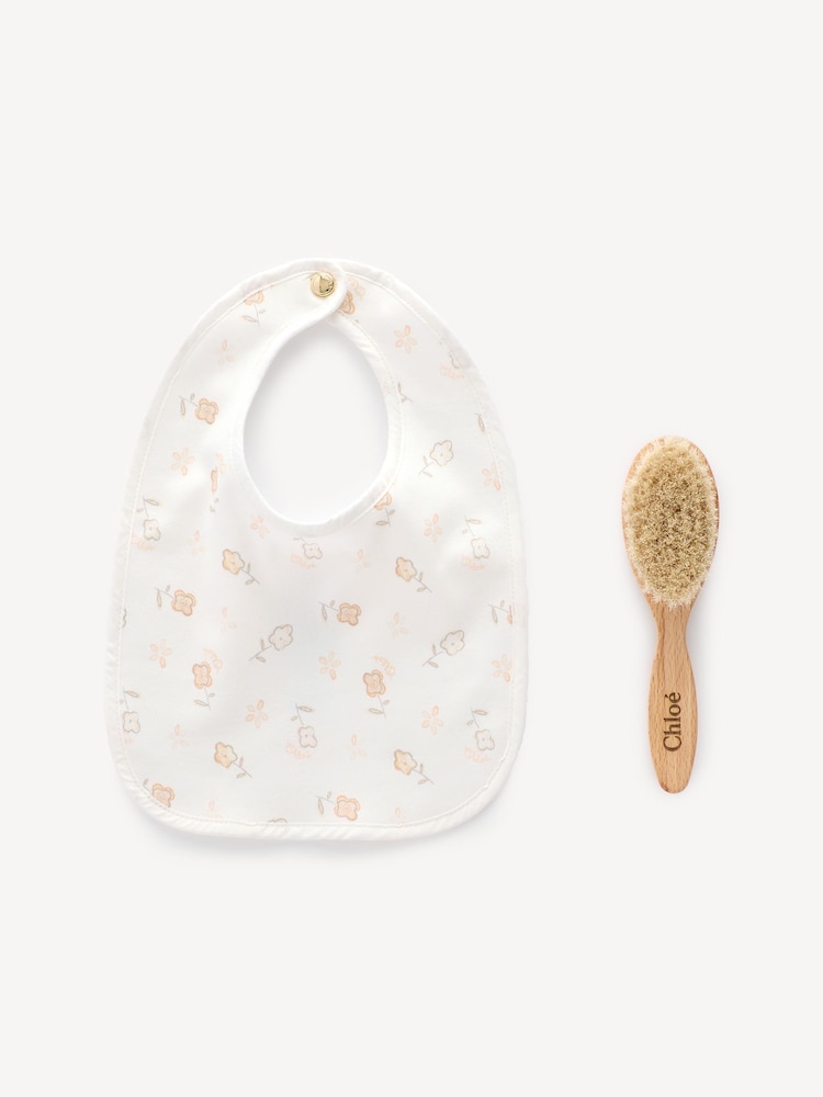 Chloé Baby Natural Gift Sets with Bib Brush Changing Mat & Pouch - Image 2 of 15