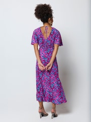 SCAMP & DUDE Pink Paradise Cheetah Cape Sleeve Midi Dress - Image 3 of 5