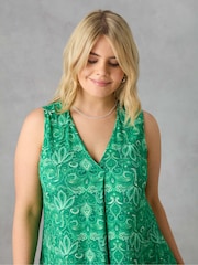 Live Unlimited Green Curve Geo Jersey Pleat Front Vest - Image 4 of 5
