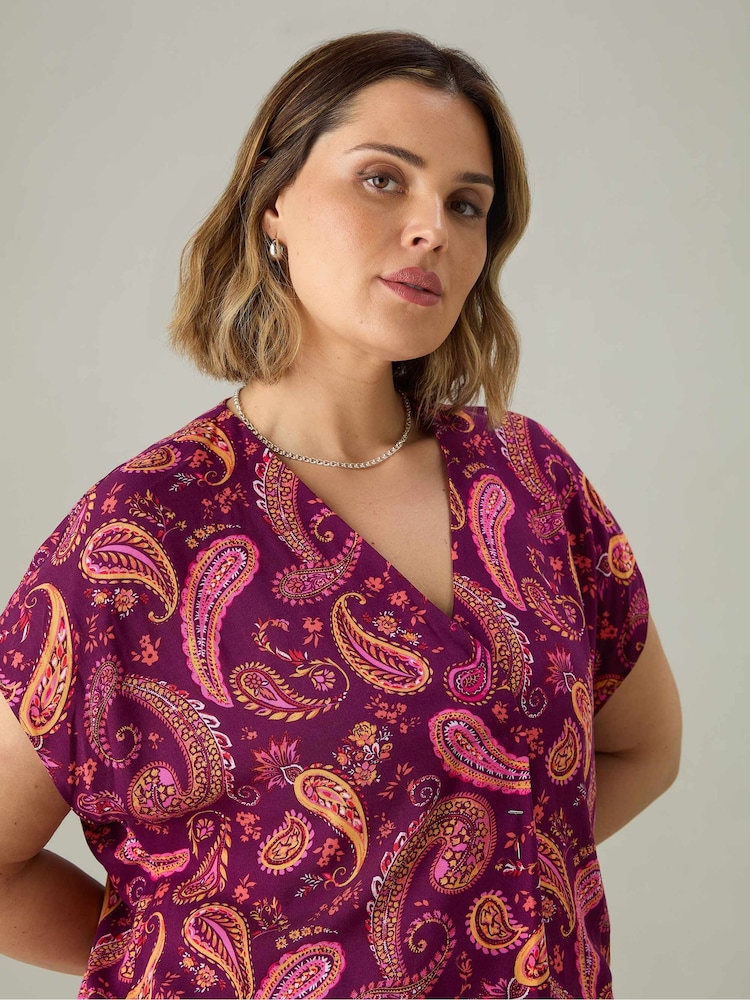 Live Unlimited Plum Purple Curve Paisley Pleat Front Top - Image 2 of 3