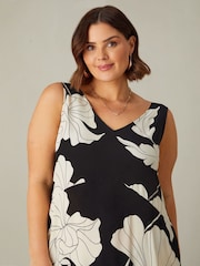 Live Unlimited Black Curve Floral V-Neck Maxi Swing Dress - Image 5 of 6