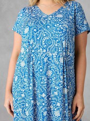 Live Unlimited Blue Curve Petite Paisley Jersey Midi Dress - Image 3 of 5
