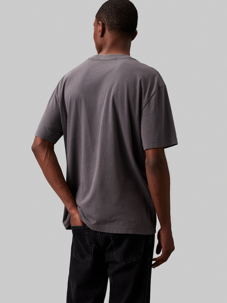 Czarny - Calvin Klein Jeans Washed Monologo Black T-Shirt - Image 4 of 4