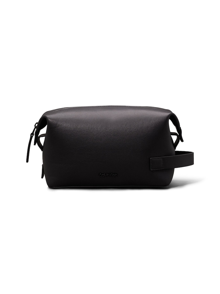 Calvin Klein Black Minimal Focus Washbag - Image 1 of 4 Calvin Klein Black Minimal Focus Washbag - Image 1 of 4