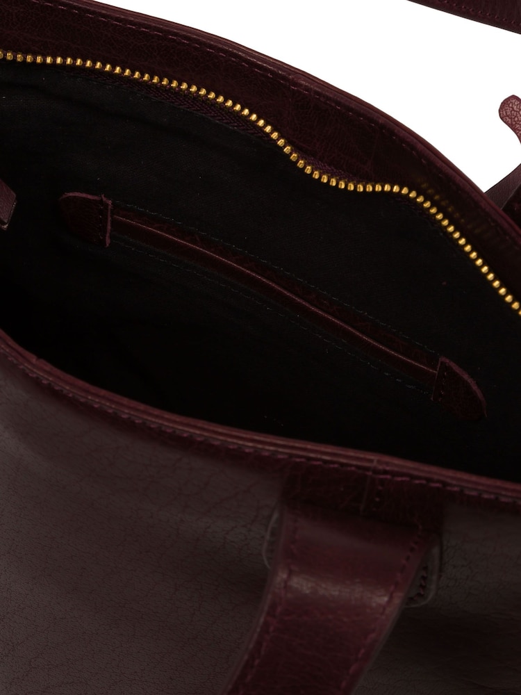 'Little Patience' Leather Tote Bag - Image 7 of 7