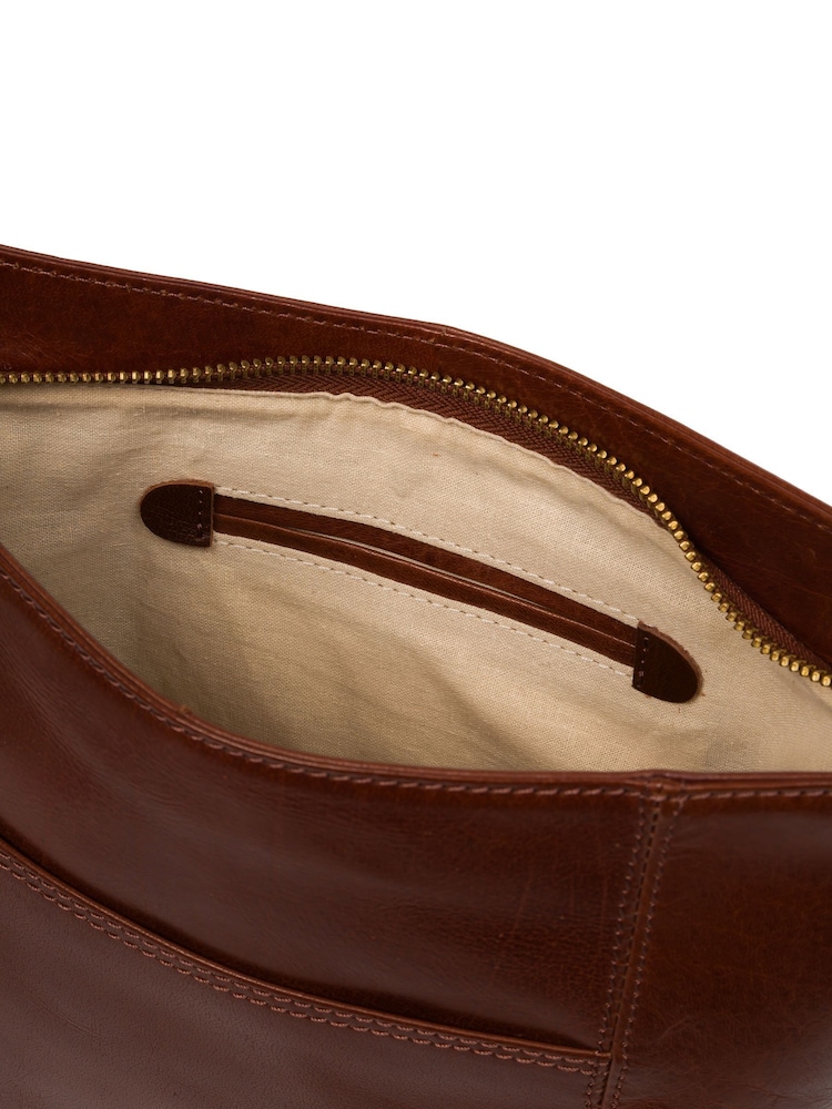 Marrón - Bolso de hombro marrón de cuero Liberty de Conkca - Imagen 7 de 7 Marrón - Bolso de hombro marrón de cuero Liberty de Conkca - Imagen 7 de 7