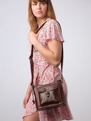 Conkca 'Carla' Leather Cross-Body Bag - Image 2 of 7