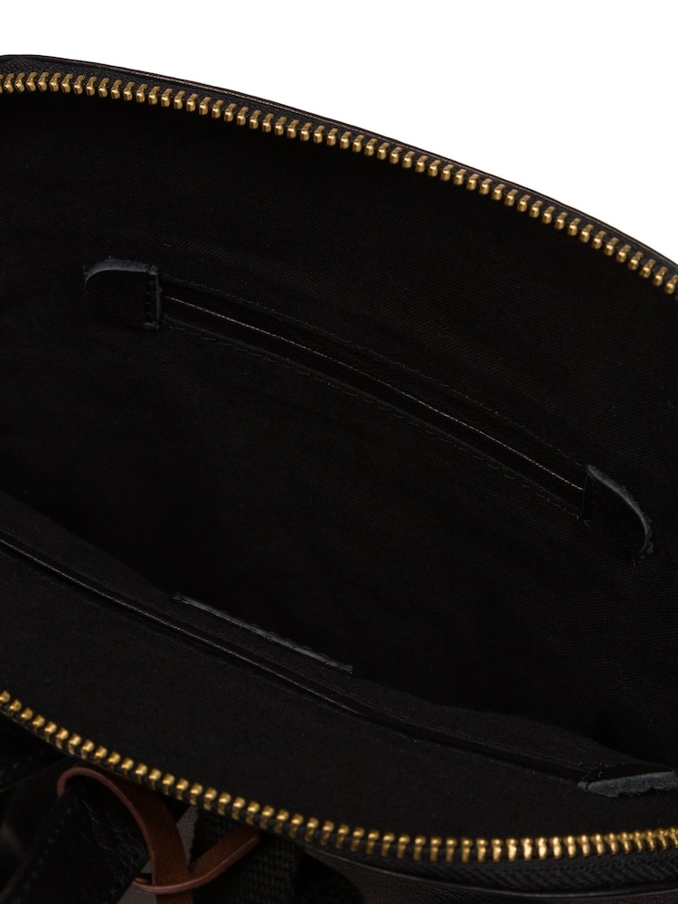 Schwarz - Conkca 'Amora' Lederrucksack - Bild 7 von 7 Schwarz - Conkca 'Amora' Lederrucksack - Bild 7 von 7