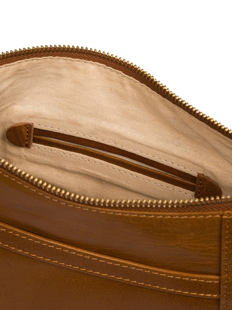 Conkca 'Merill' Leather Cross-Body Bag - Image 7 of 7