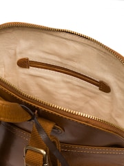Conkca 'Amora' Leather Backpack - Image 6 of 6