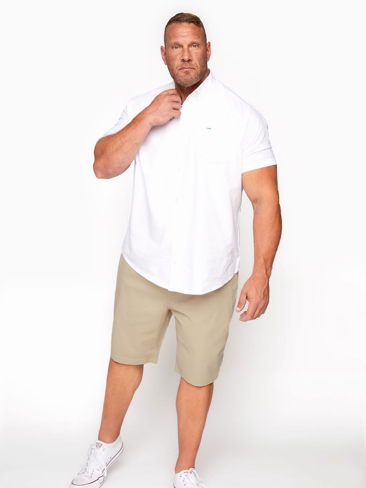 Natural - Pantalones cortos chinos con cintura elástica de BadRhino Big & Tall - Imagen 1 de 3