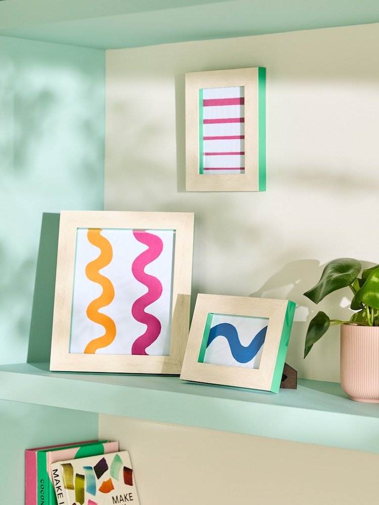 Green Colour Pop Photo Frame - Image 2 of 5
