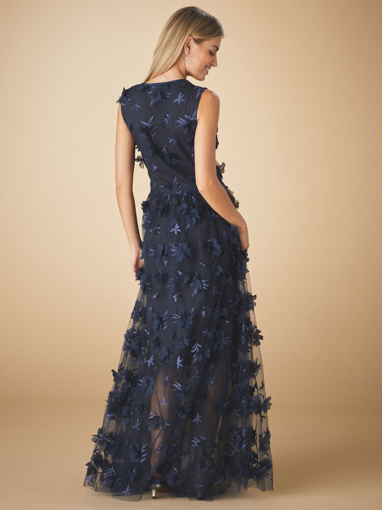 how to make a dress fit better around the waist Delicate Detailed Embroidered Dress Large main image 1