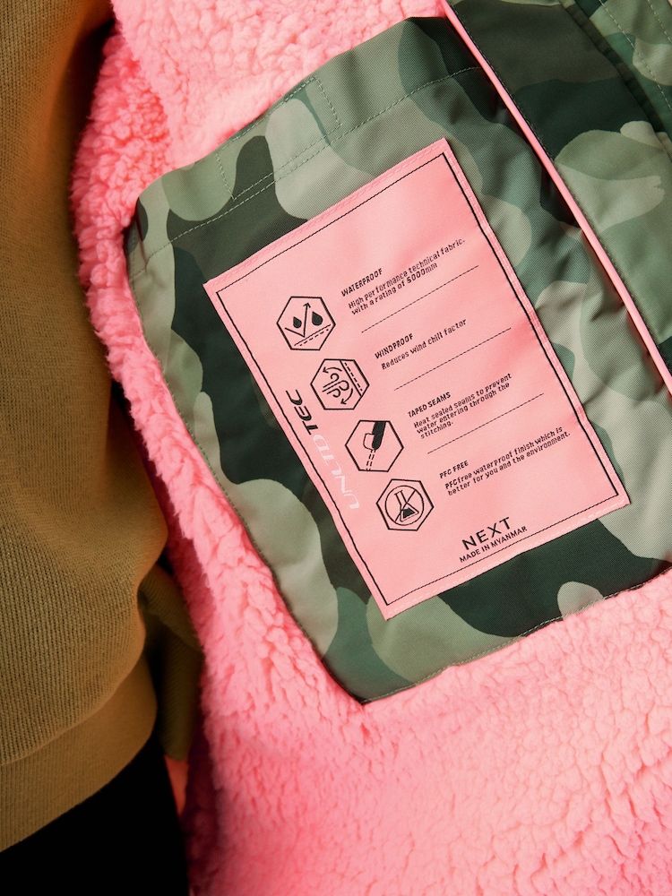 Camouflage Waterproof Changing Robe (3-16yrs) - Image 16 of 16