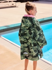 Camouflage Waterproof Changing Robe (3-16yrs) - Image 4 of 11
