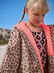 Animal Waterproof Changing Robe (3-16yrs) - Image 4 of 9